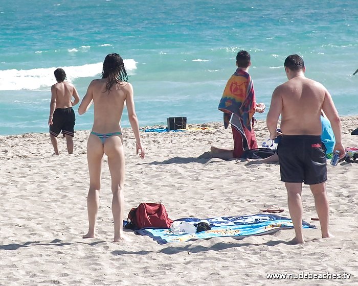 Filles De Plage #181745