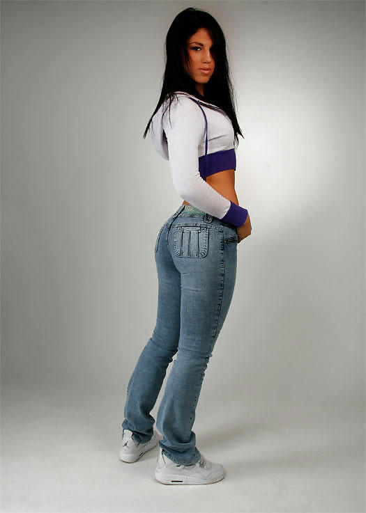 Queens in jeans LXI #6890722