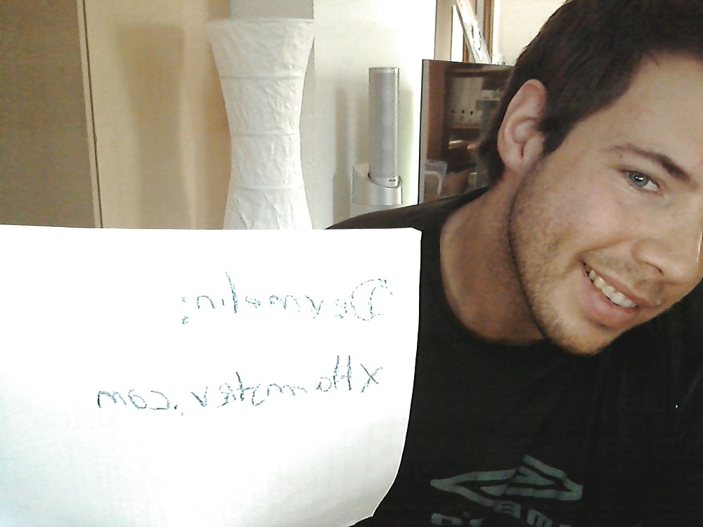 Yo mismo y yo
 #14963331