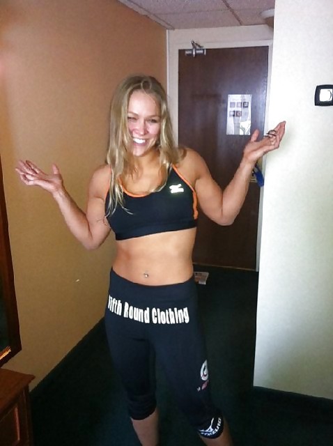 Ronda rousey sexy combattente mma 
 #13093669