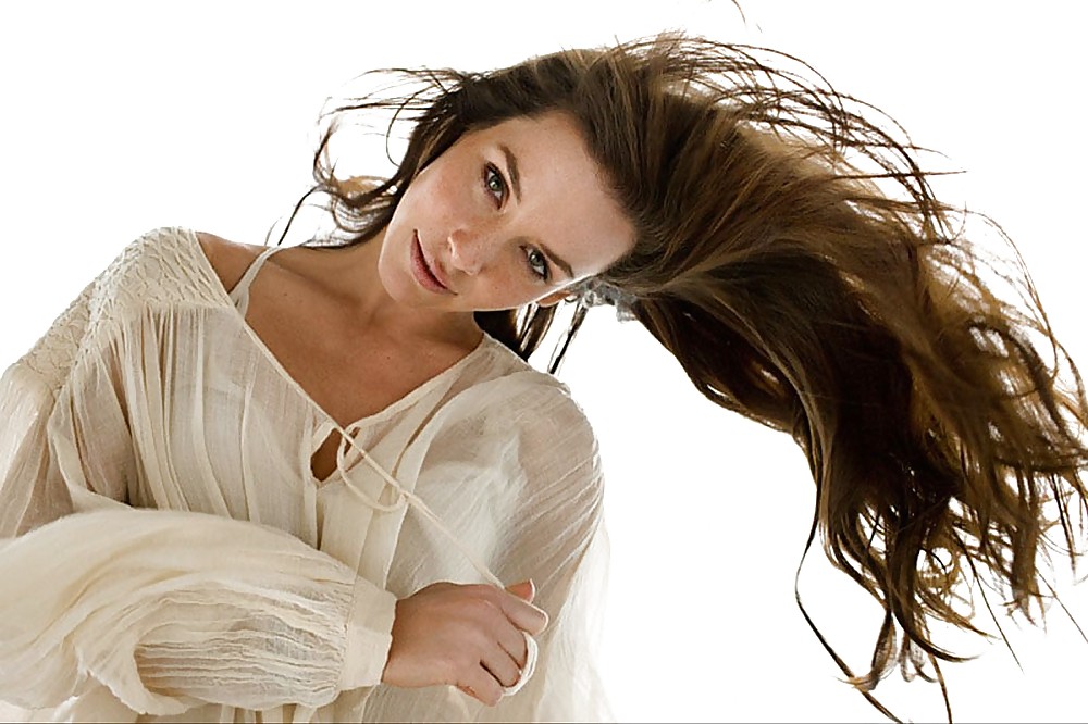 Evangeline Lilly - HQ #2652975