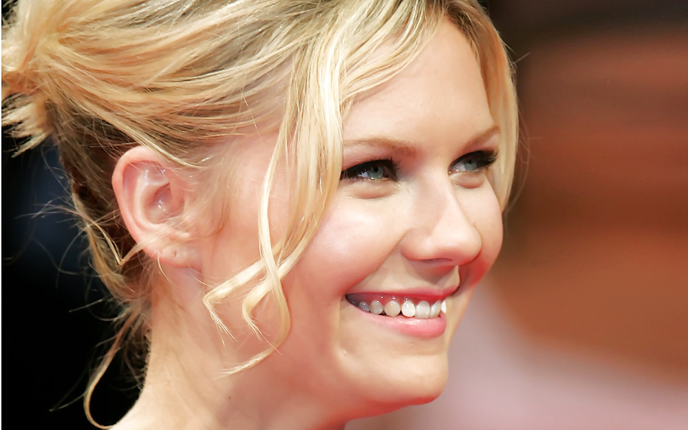 Kirsten Dunst #12809532