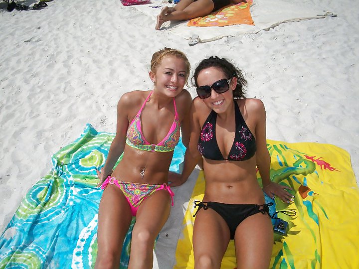 Putas al azar 6
 #18892910