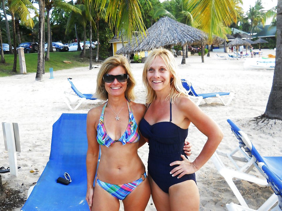 Putas al azar 6
 #18892983