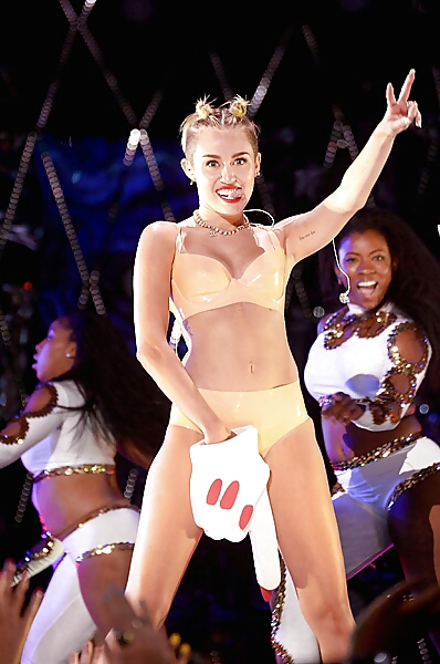 ¡Miley cyrus vmas 2013: bandas a hacerla bailar!
 #21085685