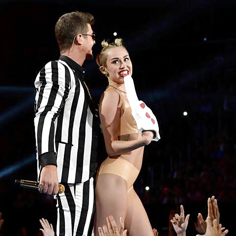¡Miley cyrus vmas 2013: bandas a hacerla bailar!
 #21085696