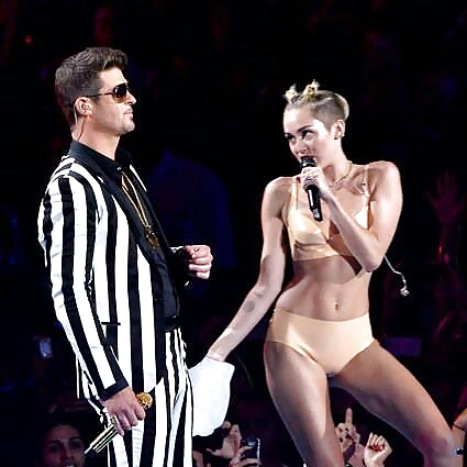 ¡Miley cyrus vmas 2013: bandas a hacerla bailar!
 #21085703