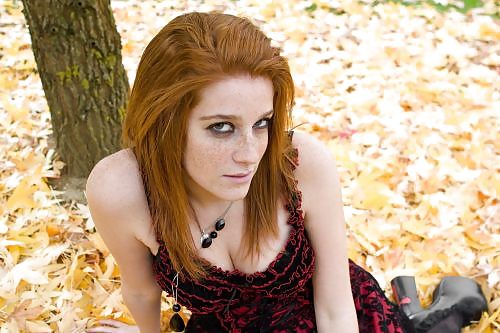 Foxy redheads  #15718380