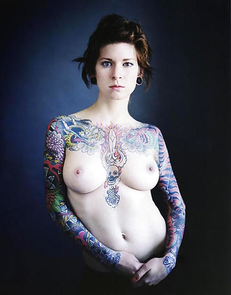 Tattooed - pierced - punk - emo - rockabilly - chicks - BD71 #4351090