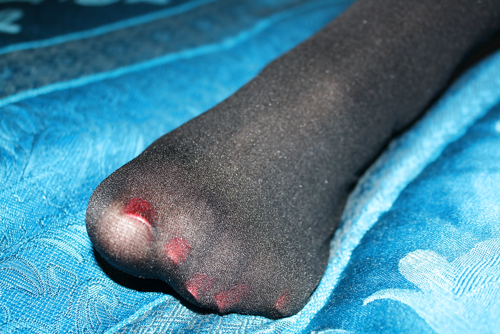 Sexy pies de nylon dedos de los pies en una lencería roja sexy vol2
 #8297406
