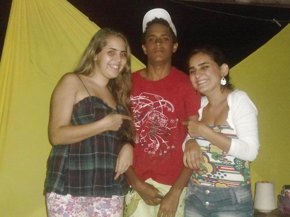 Lorrany RODIGUES XAVIER 3 #15885568