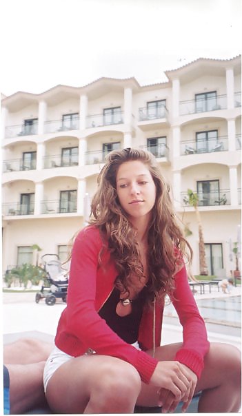 Ines Proenca Physique Successfully being #9540727