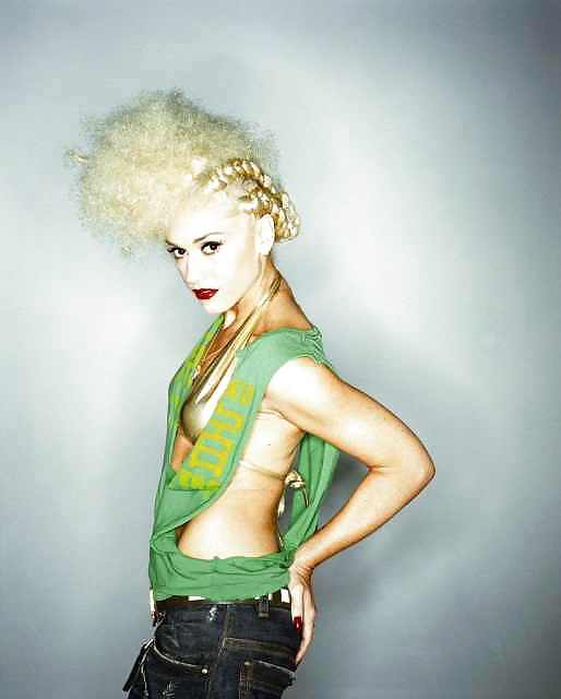 Gwen stefani
 #16220258