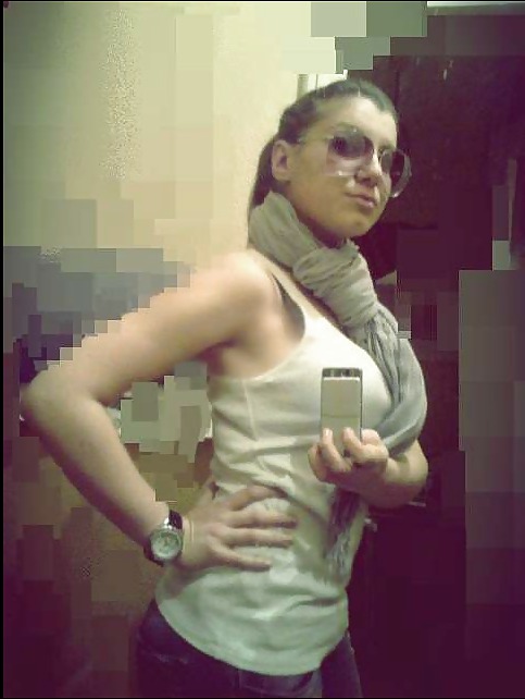 Younger bitch #9392338