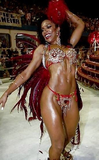 Brasilianischer Karneval #14724399