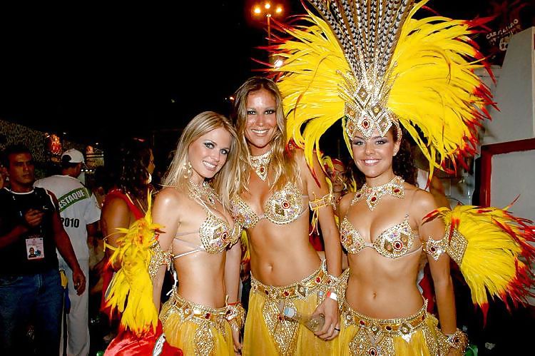 Brasilianischer Karneval #14724482