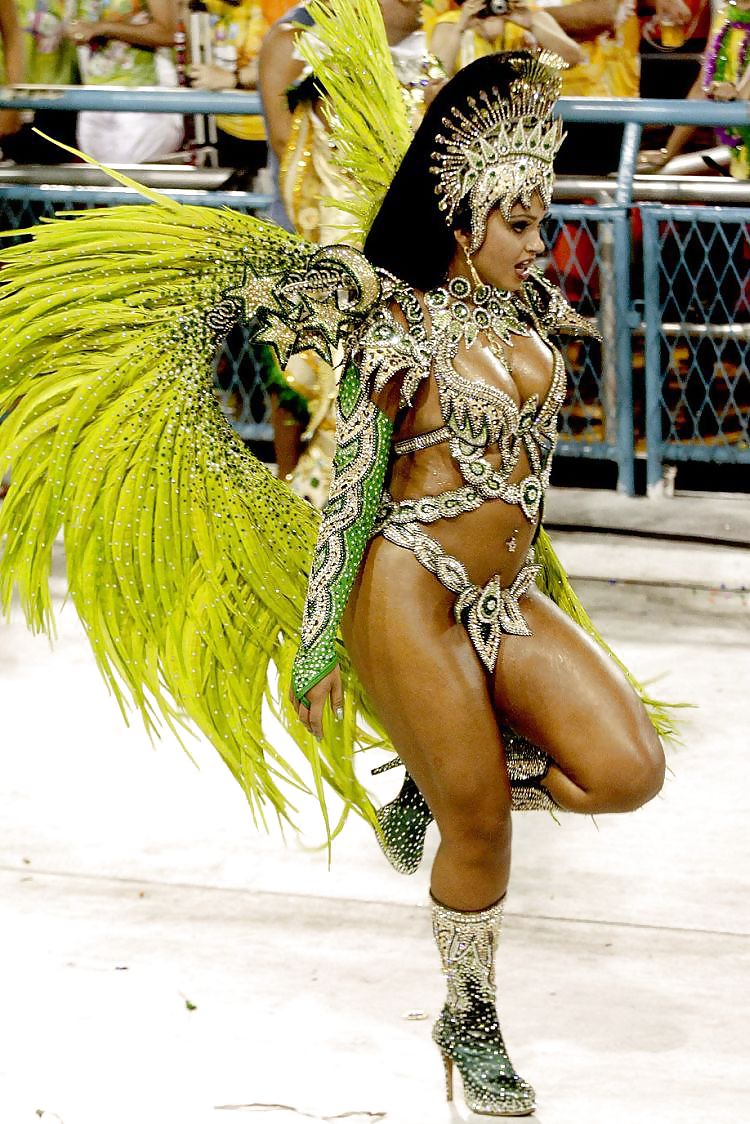 Brasilianischer Karneval #14724487