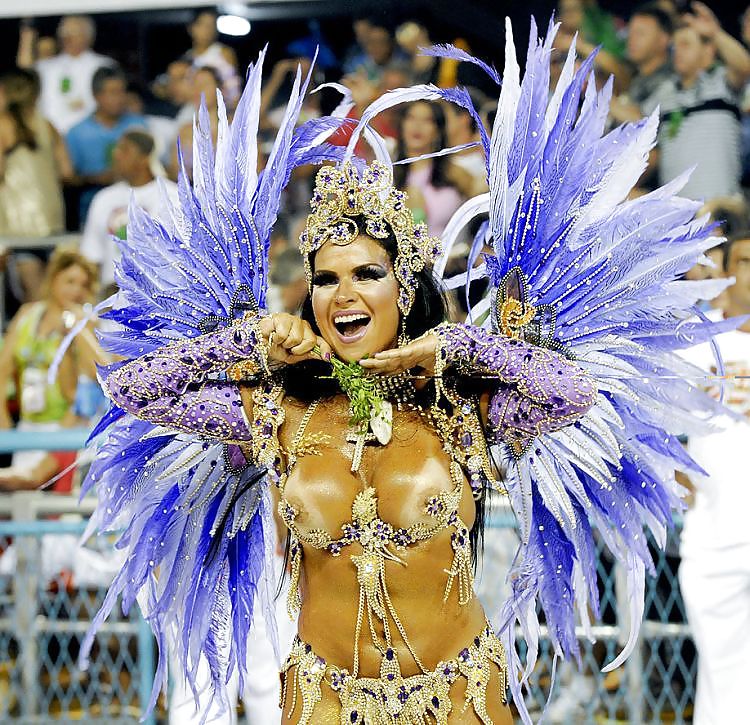 Carnevale brasiliano
 #14724493