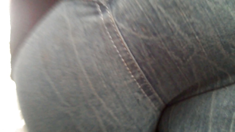 Ihren Arsch & Hintern In Jeans Nachschlagen #4929195