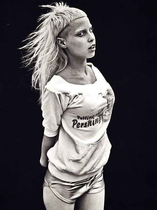 Yo-landi vi$$er
 #7171705