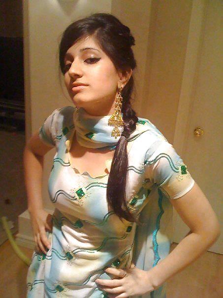 Uk paki sluts please comment and degrade x
 #15672868