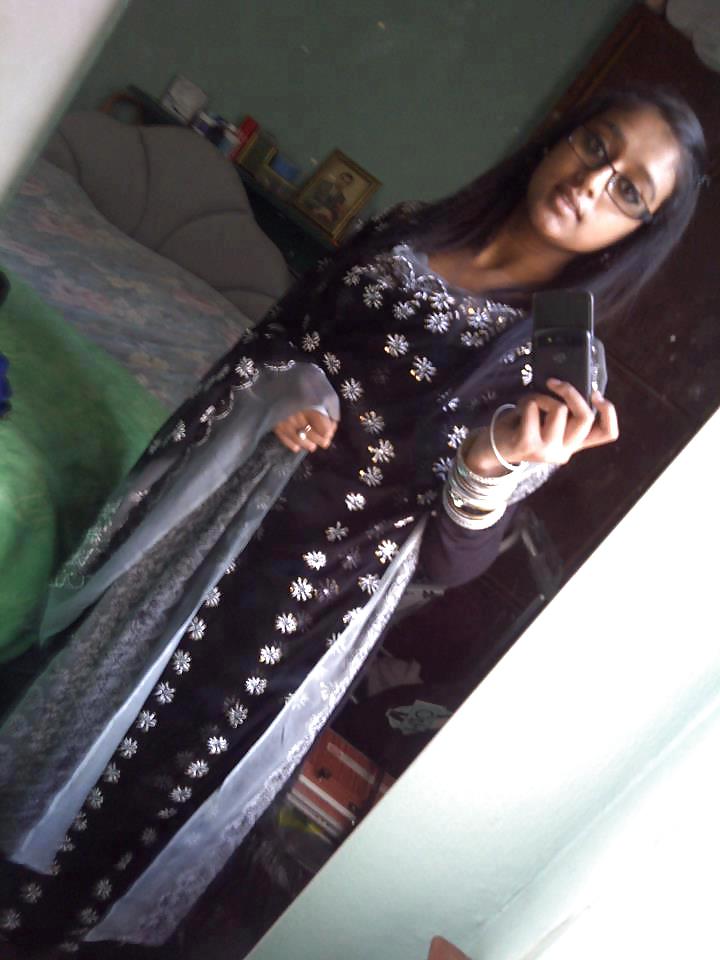 Uk paki sluts please comment and degrade x
 #15673019