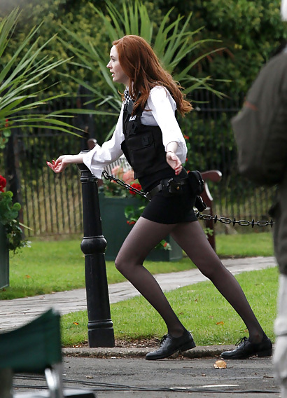 Karen gillan gambe sexy
 #6023328