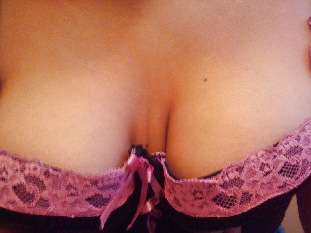 Tristian Serves Up Something Yummy #10406643