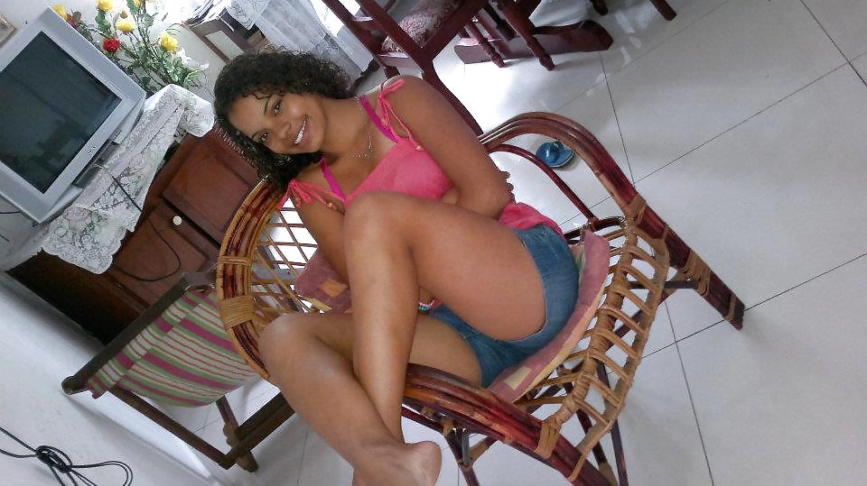 La meuf que j'ai nike  #9779042