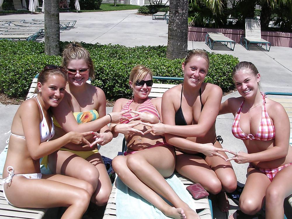 SEXY GIRLS IN HOT BIKINIS IX #9884800