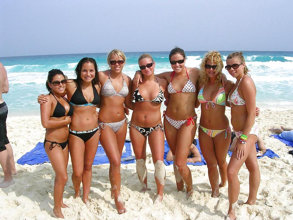 SEXY GIRLS IN HOT BIKINIS IX #9884993