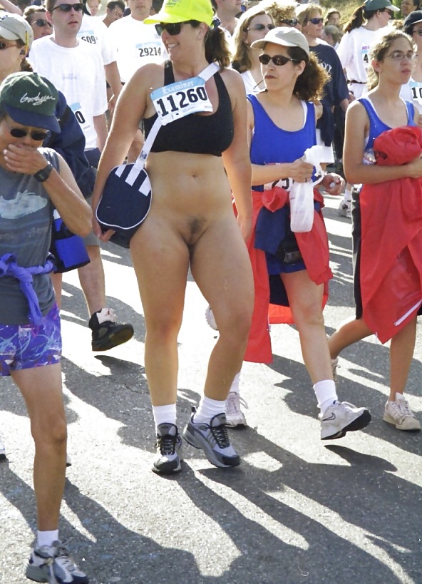 Clothed Male,Naked Female(CMNF) #7547656