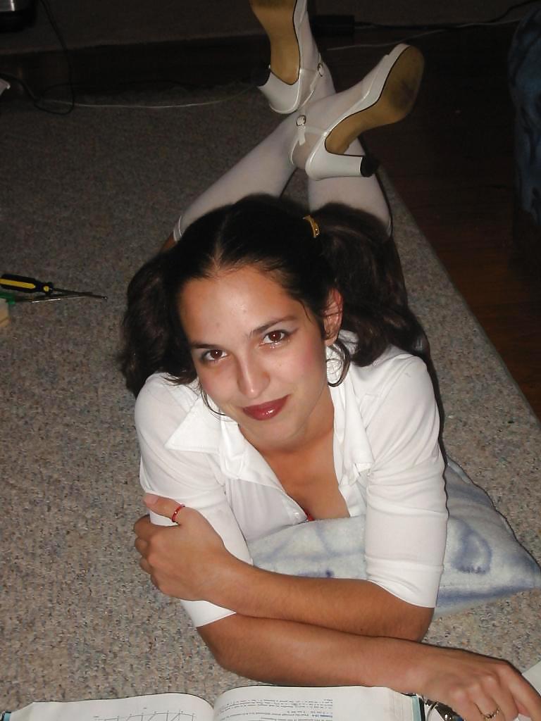 LATINA POSING IN SCHOOLDRESS #9538897