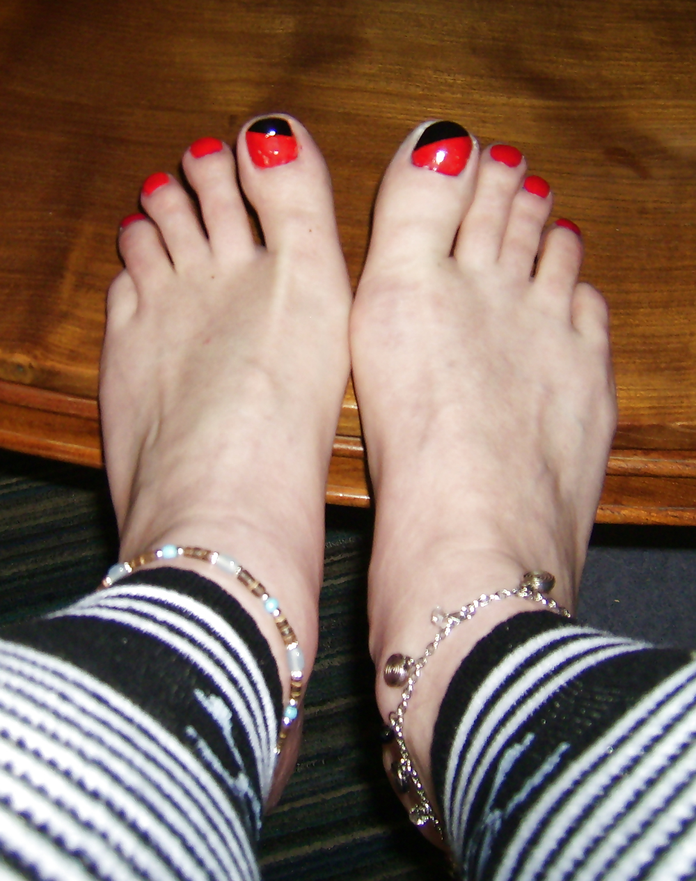 Mis pies 2
 #21559727