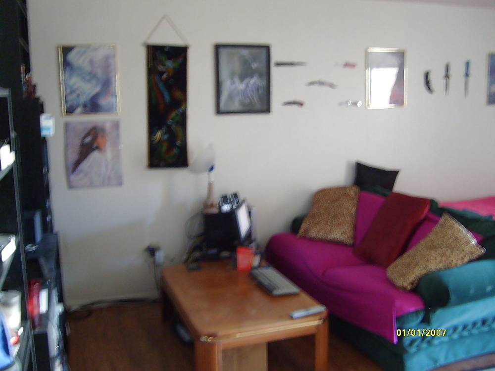 Manos y casa
 #19111503