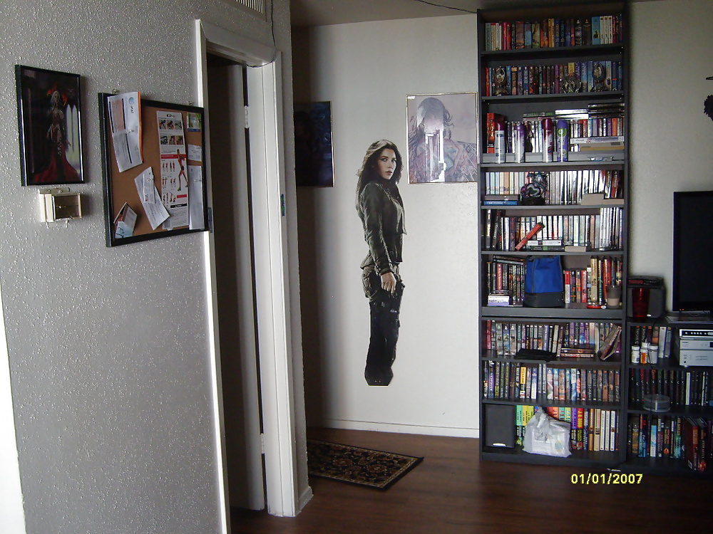 Manos y casa
 #19111510