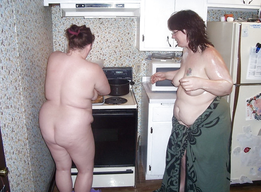 Amas de casa mostrando para nosotros
 #6785954