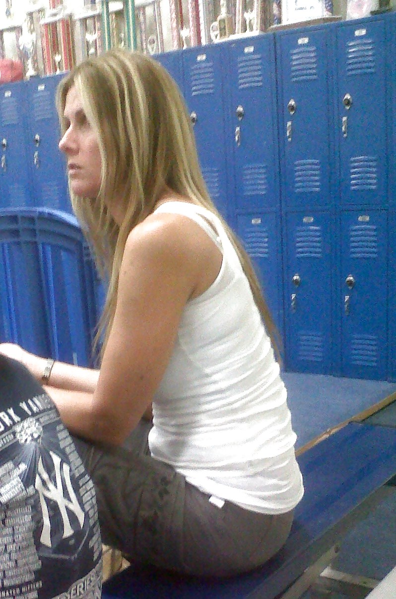 Random chicks #7150337
