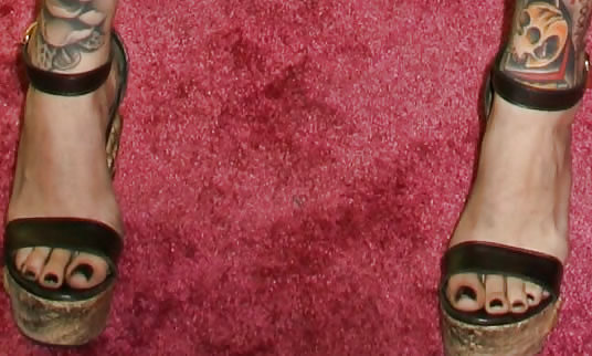 Kat von d legs & feet #7538301