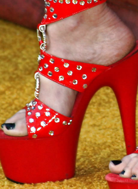 Kat von d legs & feet #7538307