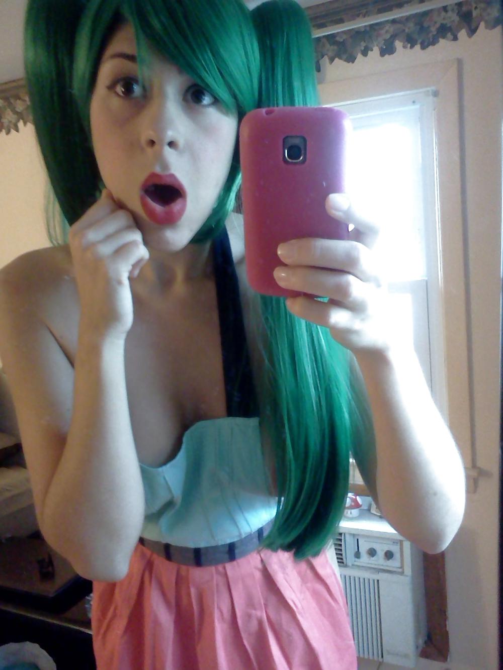 My collection 43 : green hair selfshot  #18097999