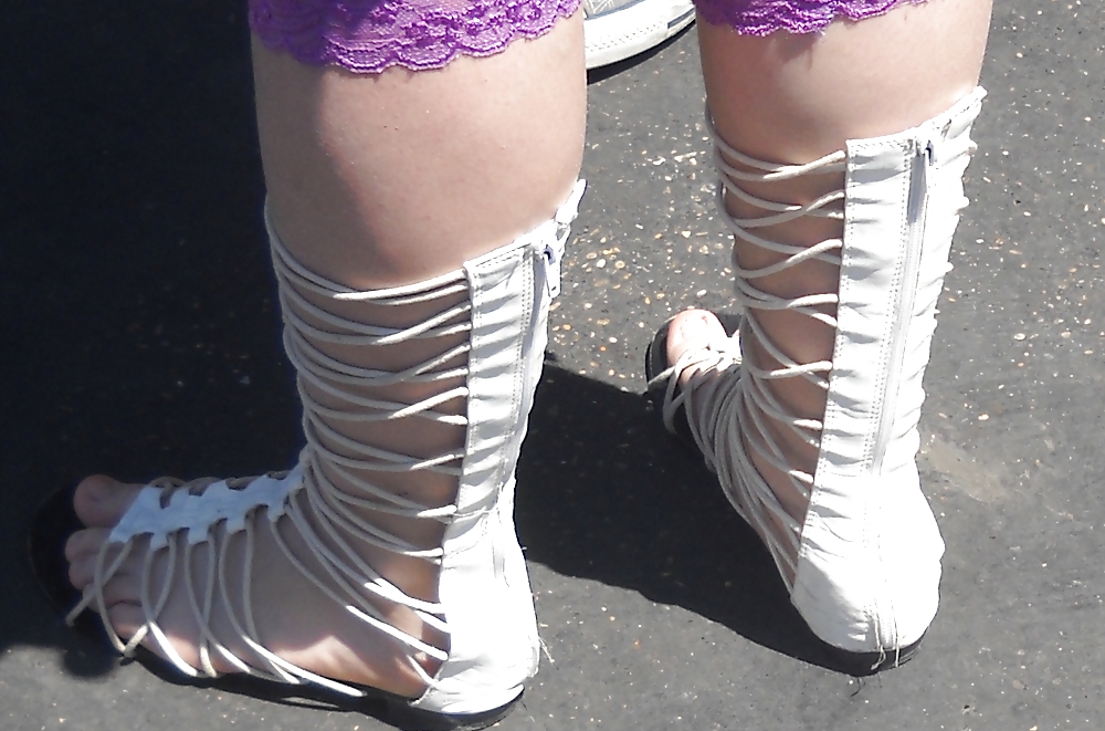 Feet in the city 1 #3750619