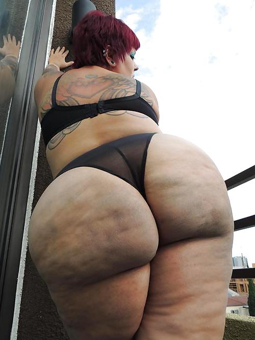 Bigger CXV #16496591