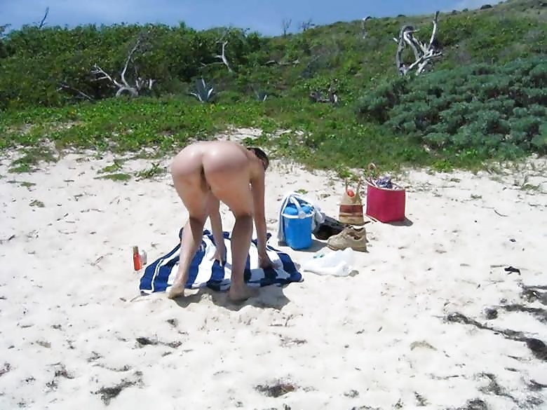 A Good Beach Day #3483446