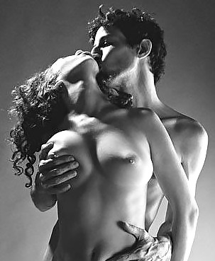 Erotic Sensual Kisses in Black&White - Session 3 #5320567