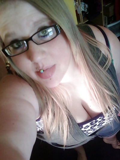 WHITE TRASH #9651160