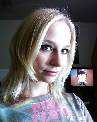 WHITE TRASH #9651852