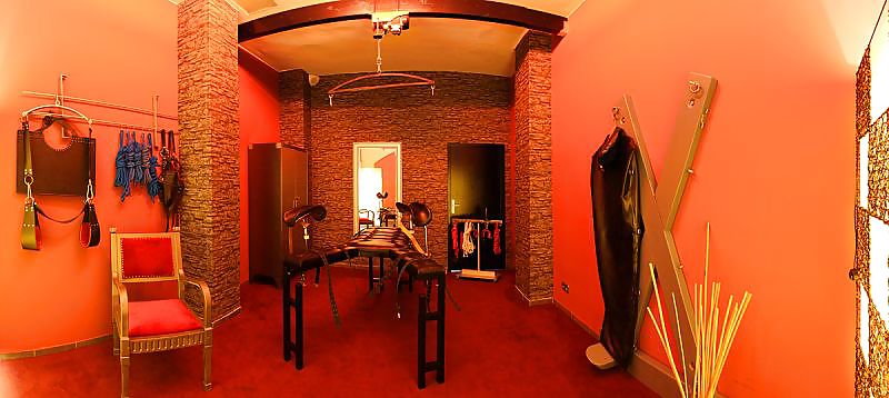 S&M Studio #15892751