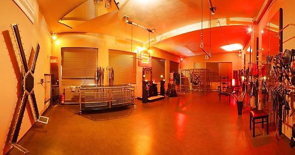 S&M Studio #15892886