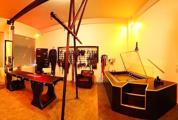 S&M Studio #15892907